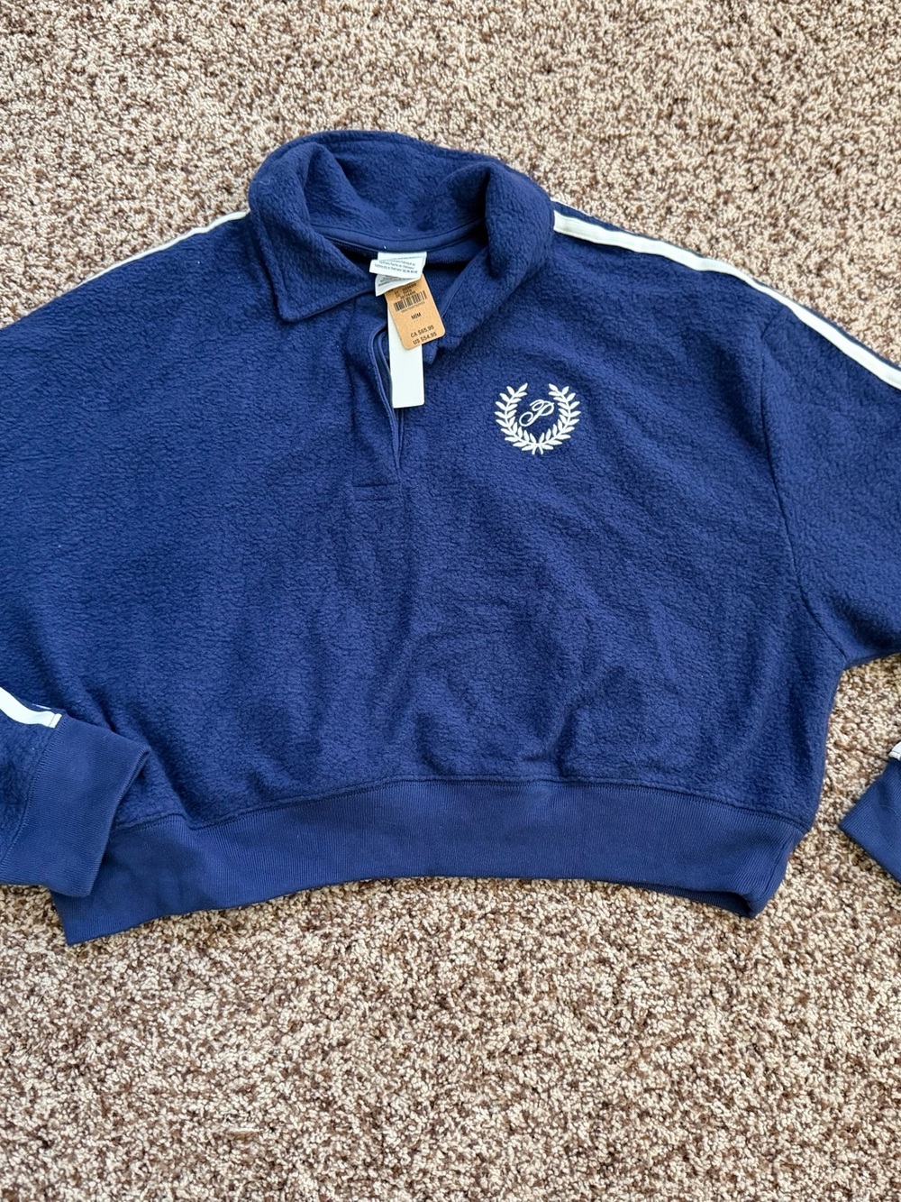 Pink polo style cropped pullover with Laurel Emblem - sz medium NWT